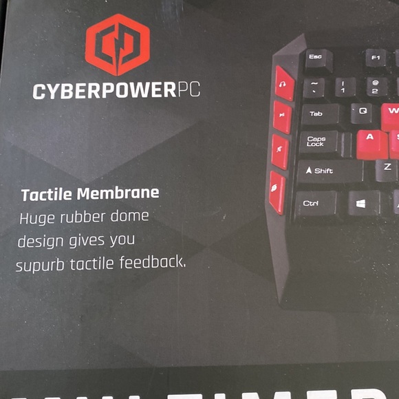 Cyberpower PC Gaming Keyboard - Picture 3 of 5